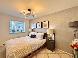 Photo 7- click for photo gallery